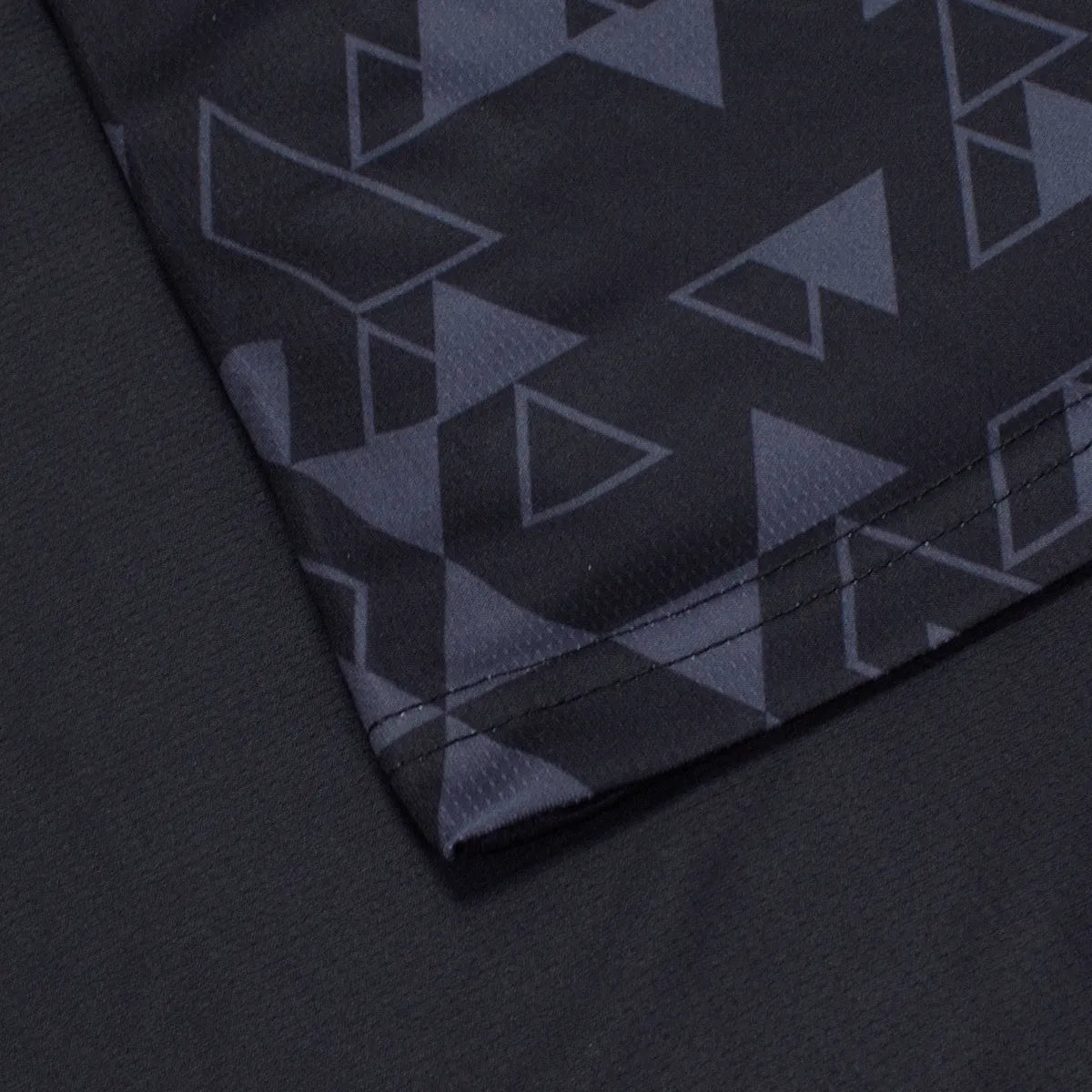 Trianguli T-Shirt Women - Black