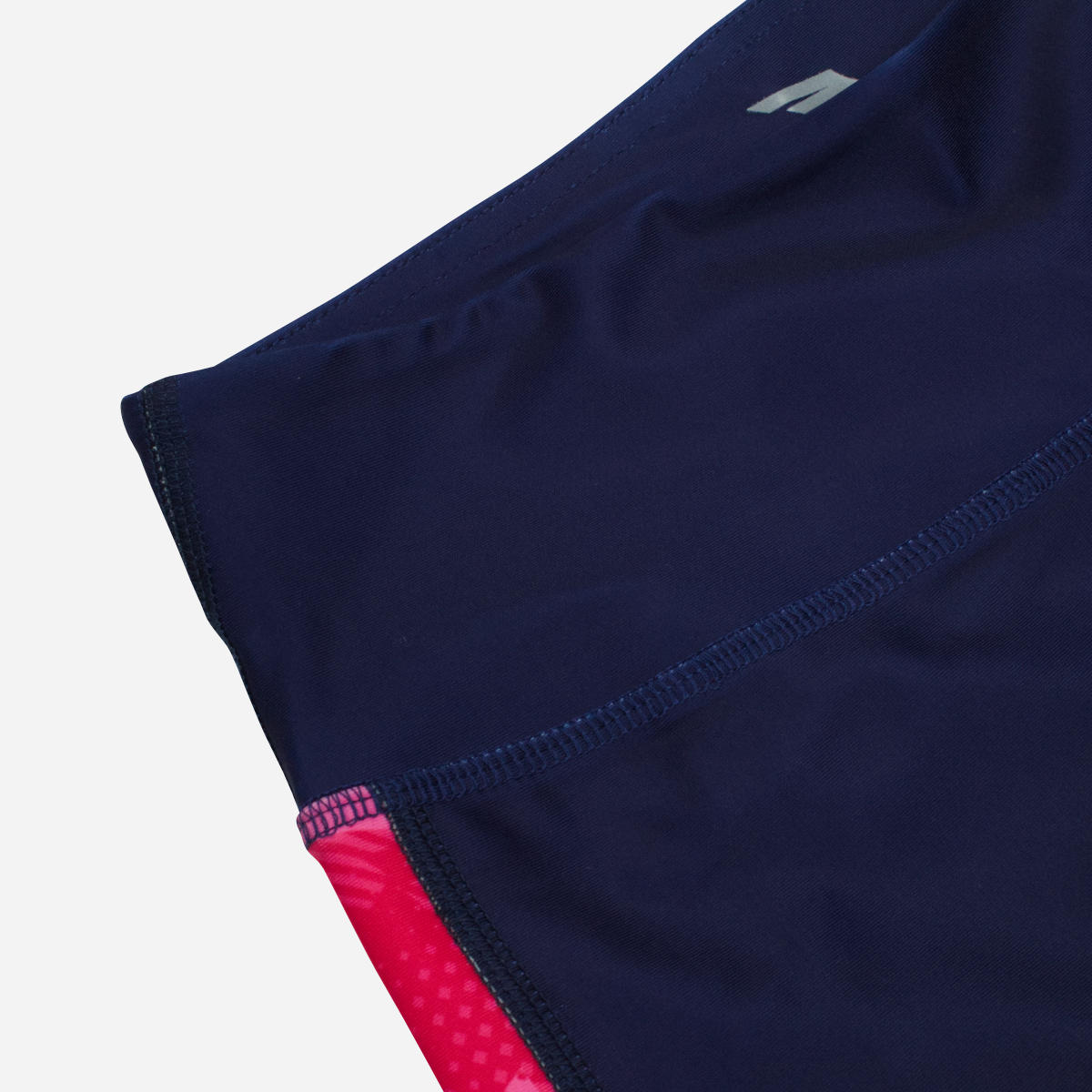 Women's Geometric Camo 3/4 Leggings - Navy & Hot Pink